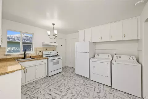 Other - 820 Oakland St, Aurora, CO 80010 photo 3 of 8