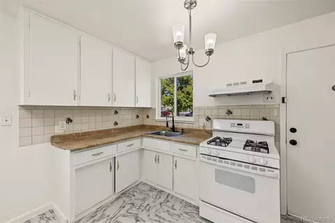 Kitchen - 820 Oakland St, Aurora, CO 80010 photo 2 of 4