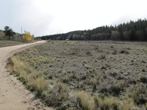 491 Longbow Dr, Como, CO 80456 photo 2