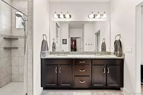 Bath - 20412 E 52nd Ave, Denver, CO 80249 photo 2 of 5