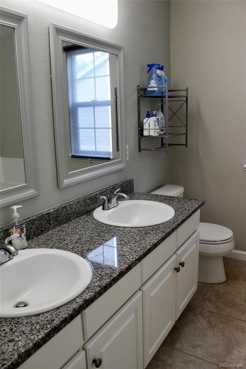 18693 E Crestridge Dr, Aurora, CO 80015 photo 10