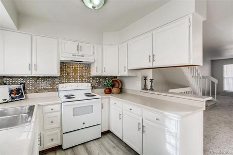 11962 E Kepner Dr, Aurora, CO 80012 photo 7