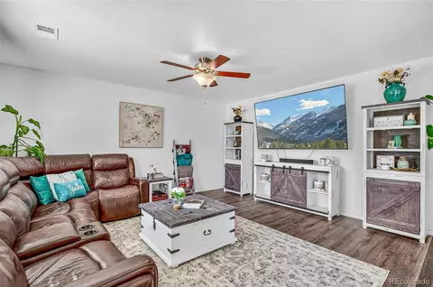 47322 Iris Ave, Bennett, CO 80102 photo 14