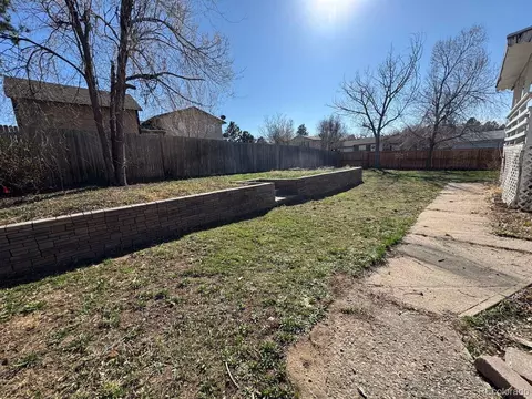 Exterior - 16006 E Warren Pl, Aurora, CO 80013 photo 2 of 2
