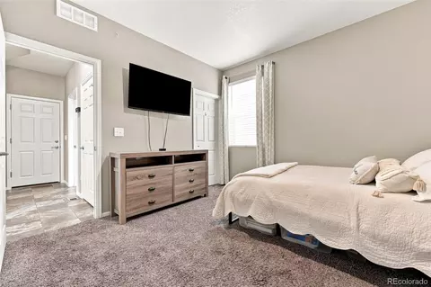Bedroom - 6824 Morrison Dr, Frederick, CO 80530 photo 3 of 10