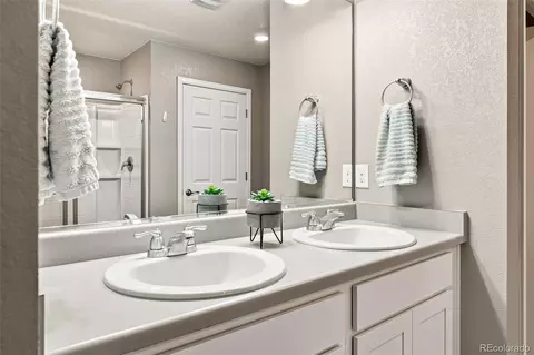 Bath - 6824 Morrison Dr, Frederick, CO 80530 photo 3 of 6