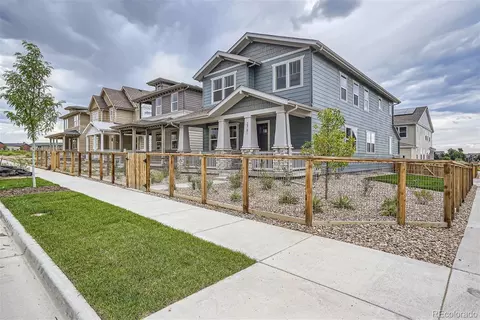 2781 E 102nd Pl, Thornton, CO 80229 photo 2