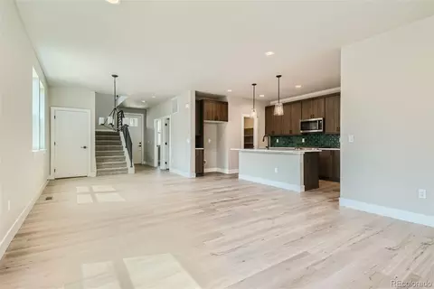2781 E 102nd Pl, Thornton, CO 80229 photo 6