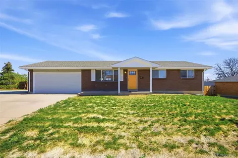 Exterior - 425 Starlight Rd, Thornton, CO 80260 photo 4 of 5
