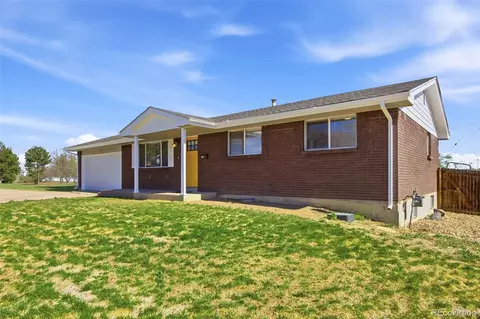 Exterior - 425 Starlight Rd, Thornton, CO 80260 photo 5 of 5