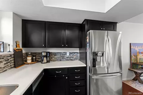 Kitchen - 5019 E 106th Cir, Thornton, CO 80233 photo 3 of 4