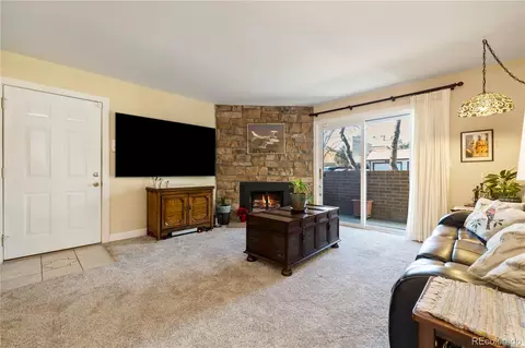 Living - 11987 E Harvard Ave #101, Aurora, CO 80014 photo 3 of 4