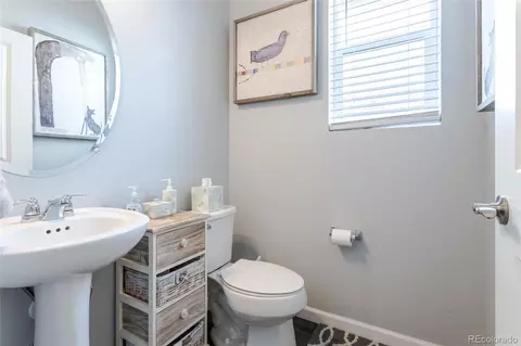 Bath - 15510 W 64th Pl #D, Arvada, CO 80007 photo 1 of 3