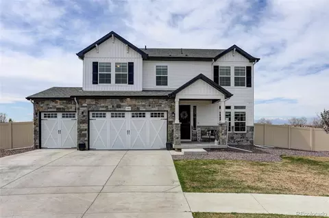 3780 Sprucewood Dr, Johnstown, CO 80534