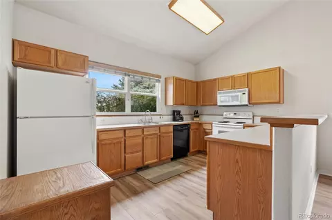 Kitchen - 15555 E 40th Ave #126, Denver, CO 80239 photo 2 of 3
