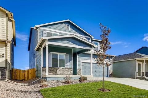 392 Maple St, Bennett, CO 80102 photo 3