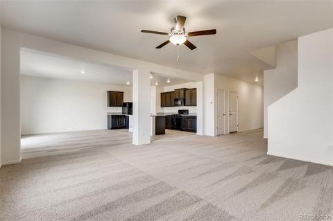 392 Maple St, Bennett, CO 80102 photo 9