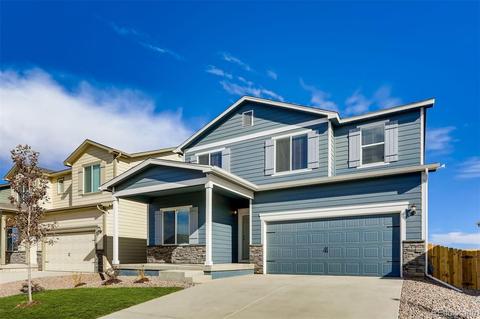 392 Maple St, Bennett, CO 80102 photo 1