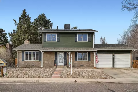 10709 W Saratoga Pl, Littleton, CO 80127