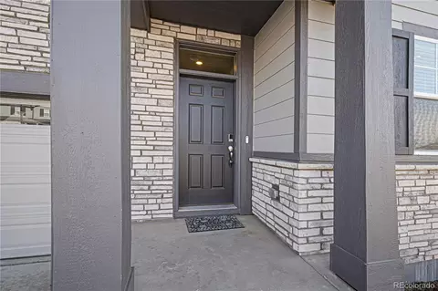 Exterior - 24068 E Atlantic Pl, Aurora, CO 80018 photo 4 of 9