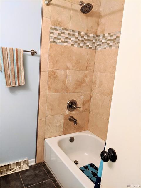 381 Scranton St, Aurora, CO 80011 photo 16