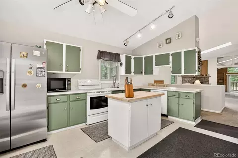 Kitchen - 28110 Pine Dr, Evergreen, CO 80439 photo 2 of 3