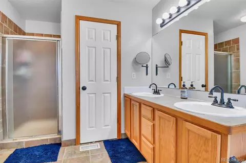 Bath - 605 Mcclure Ave, Firestone, CO 80520 photo 2 of 3