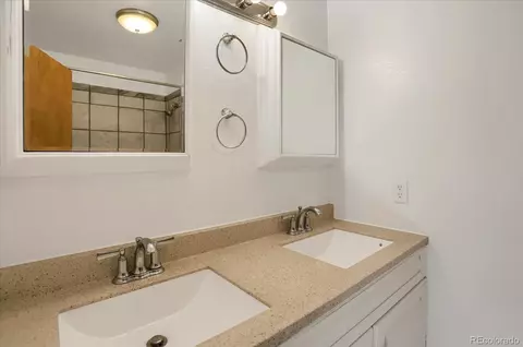 Bath - 12345 Bear Haven Rd, Conifer, CO 80433 photo 1 of 6