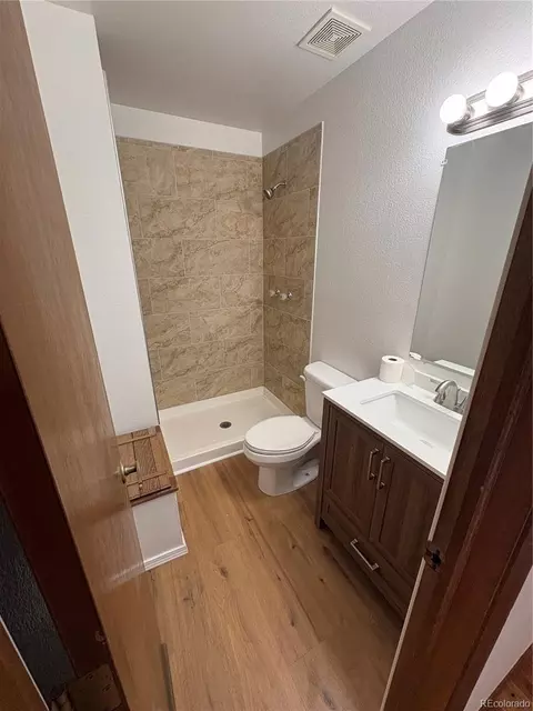Bath - 12345 Bear Haven Rd, Conifer, CO 80433 photo 4 of 6