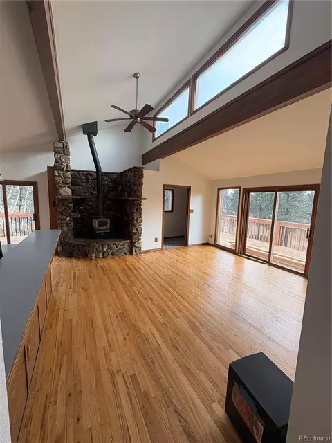 Living - 12345 Bear Haven Rd, Conifer, CO 80433 photo 3 of 6