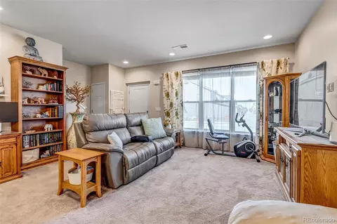 8940 E 58th Ave, Denver, CO 80238 photo 5