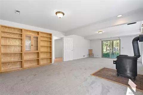 Living - 4 Gap Rd, Black Hawk, CO 80422 photo 9 of 10