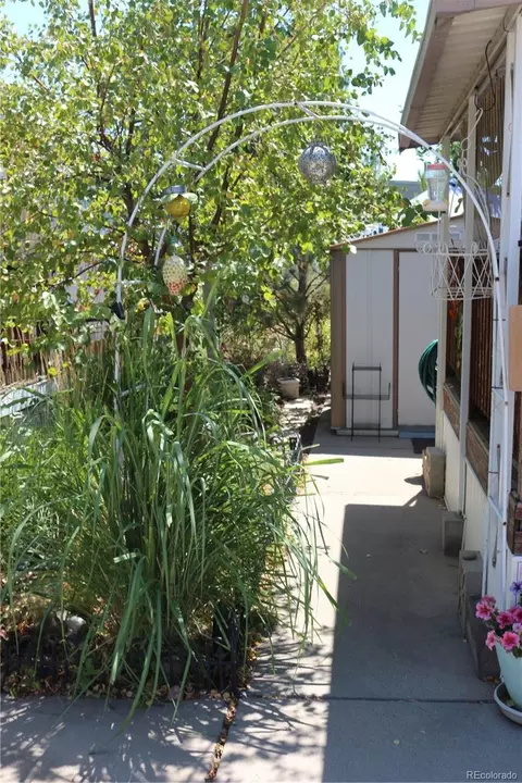 8201 S Santa Fe Dr, Littleton, CO 80120
