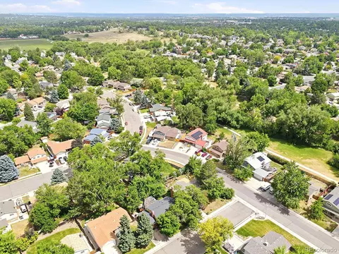 View/Area - 6932 Deframe Ct, Arvada, CO 80004 photo 6 of 9