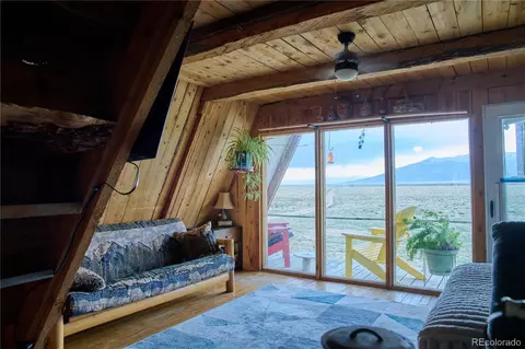 10482 32nd St, Blanca, CO 81123