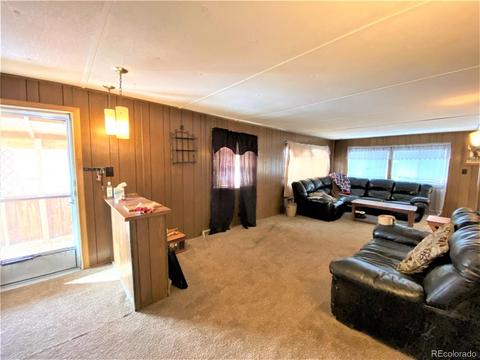 221 W Rangely Ave, Rangely, CO 81648 photo 4