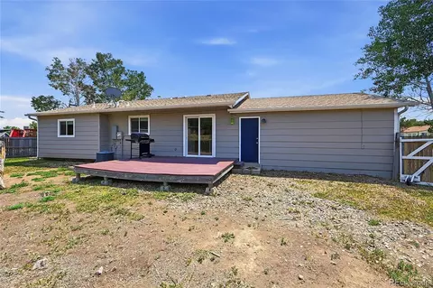 Exterior - 4115 E 109th Pl, Thornton, CO 80233 photo 5 of 6
