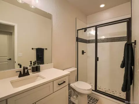 Bath - 22188 E Tufts Dr, Aurora, CO 80015 photo 4 of 4
