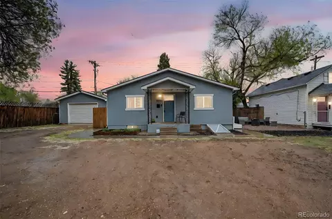 2822 W Cucharras St, Colorado Springs, CO 80904