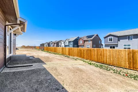 Exterior - 46435 Heritage Ave, Bennett, CO 80102 photo 7 of 7