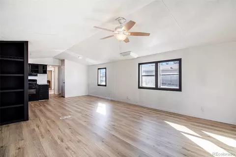 5364 E 97th Pl, Denver, CO 80229 photo 2