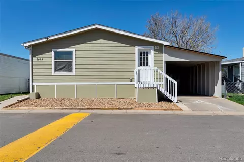 1699 Cimarron St, Aurora, CO 80011