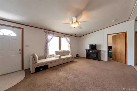 1699 Cimarron St, Aurora, CO 80011 photo 5