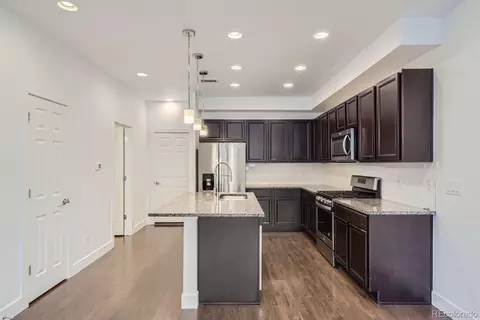 16063 E Warner Pl, Denver, CO 80239 photo 10