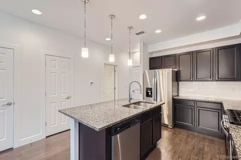 16063 E Warner Pl, Denver, CO 80239 photo 8