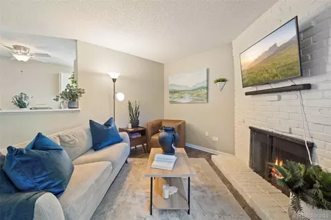 2700 S Holly St #220, Denver, CO 80222