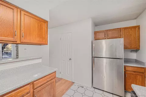 Kitchen - 11945 E Ford Dr, Aurora, CO 80012 photo 3 of 3