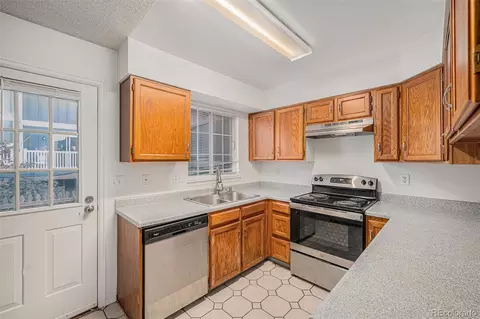 Kitchen - 11945 E Ford Dr, Aurora, CO 80012 photo 1 of 3