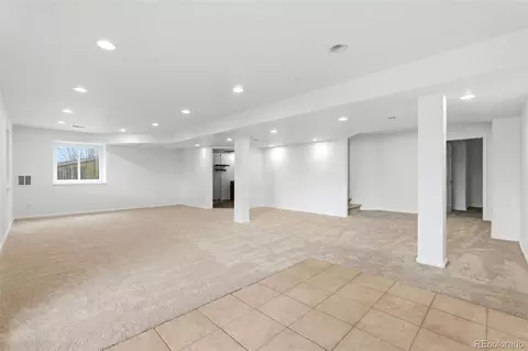 Living - 3033 E 108th Dr, Northglenn, CO 80233 photo 8 of 11