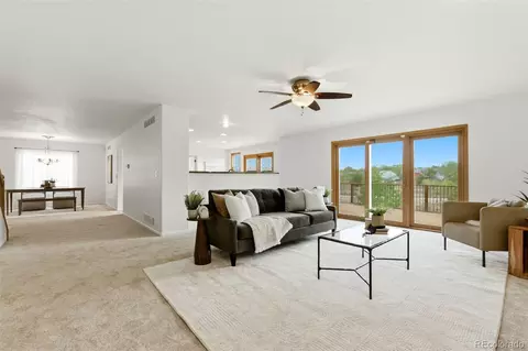 Living - 3033 E 108th Dr, Northglenn, CO 80233 photo 2 of 11